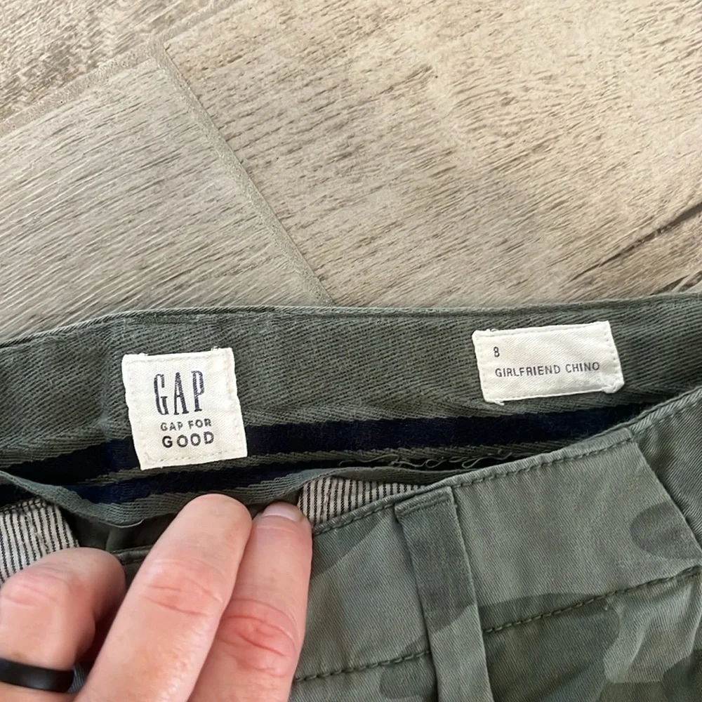 3 pair Gap chino pants - Picture 4 of 5